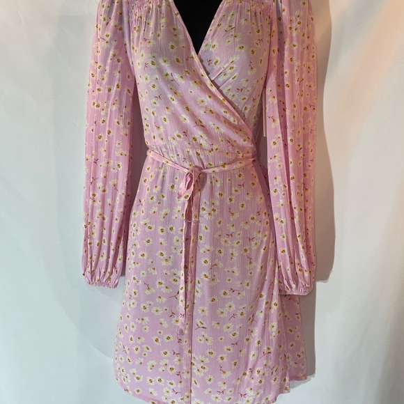 Small NWT Billabong Pink Wrap Dress with Long Bishop‎ Sleeves - Picture 1 of 16